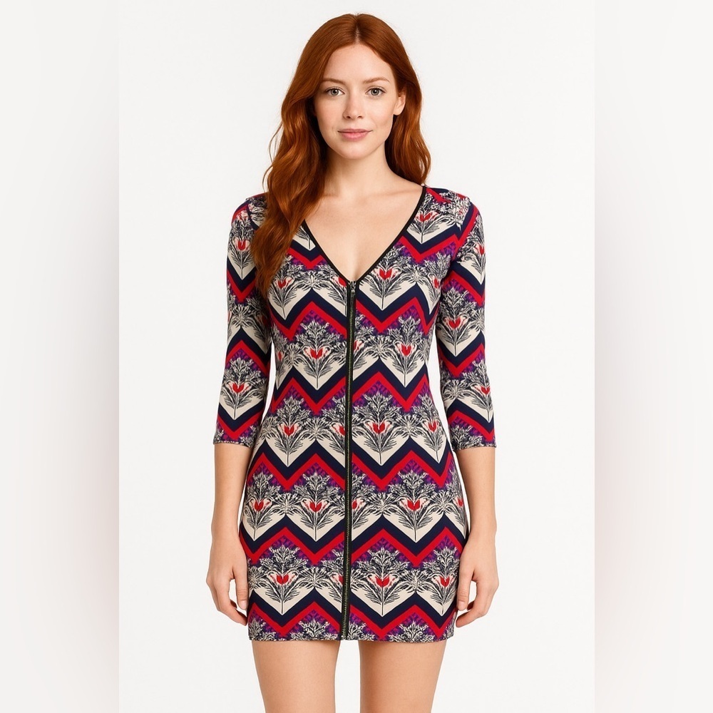 B Envied Tunic Blue Red Geometric Designs Small